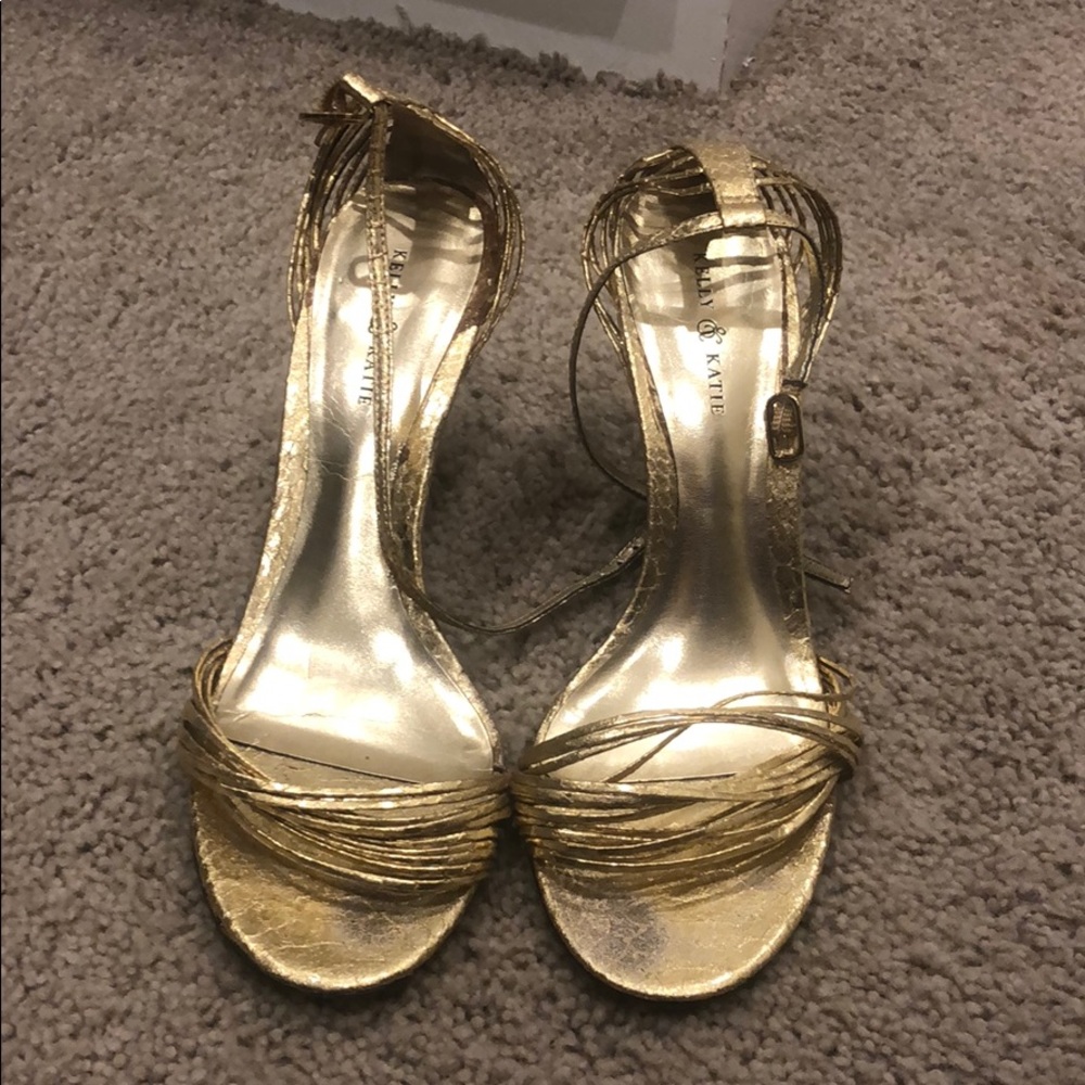Staple gold heels
